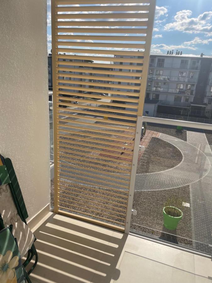 Apartament Lili Sloneczne Tarasy Dziwnówek Exterior foto